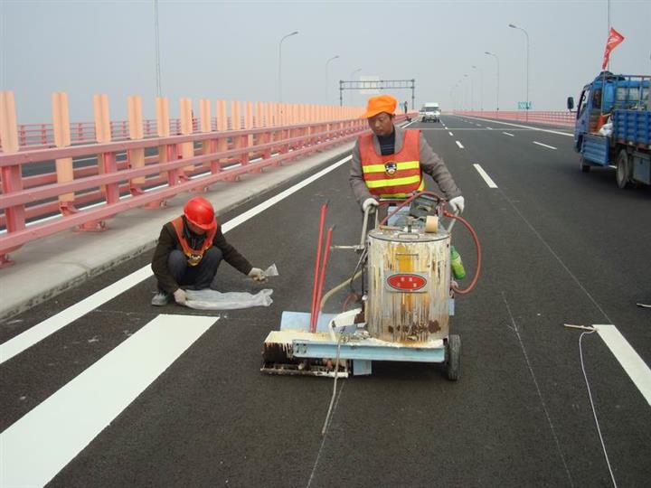 铜仁道路划线施工厂家 一起来探索下有关的内容